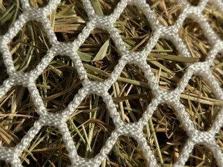 Rundballen Heunetz Ø 150 cm, Maschenweite 3 cm (Polypropylen – knotenlos)